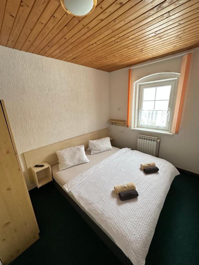 Penzion Erika Bozi Dar Bagian luar foto